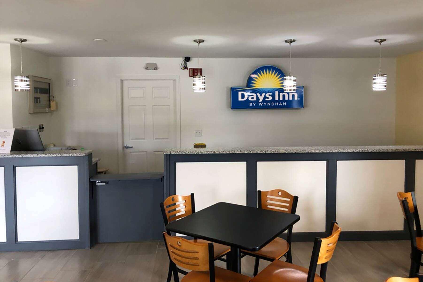 Days Inn By Wyndham Cape Carteret Near Emerald Isle Exteriér fotografie